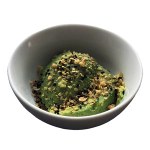Hanfsamen mit Avocado